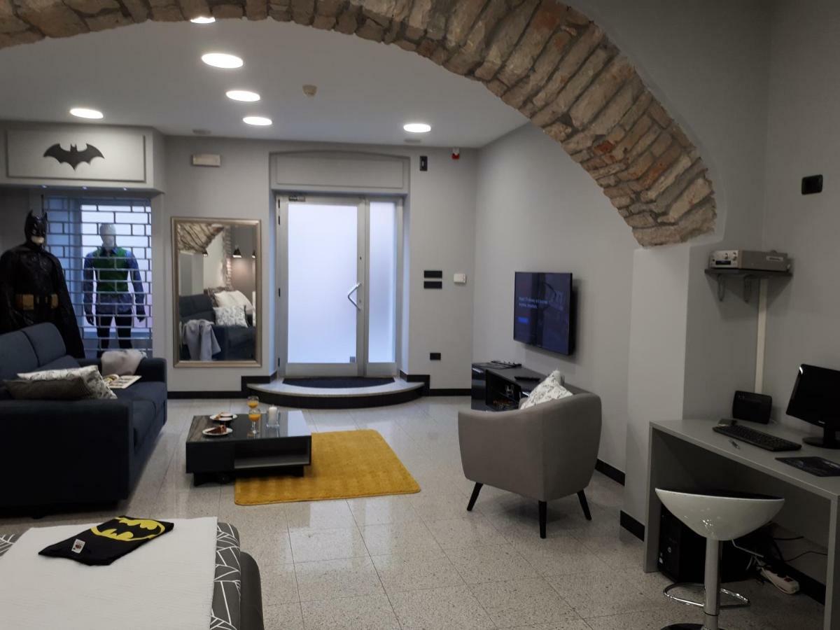 Batcave Apartment Pula Exterior foto